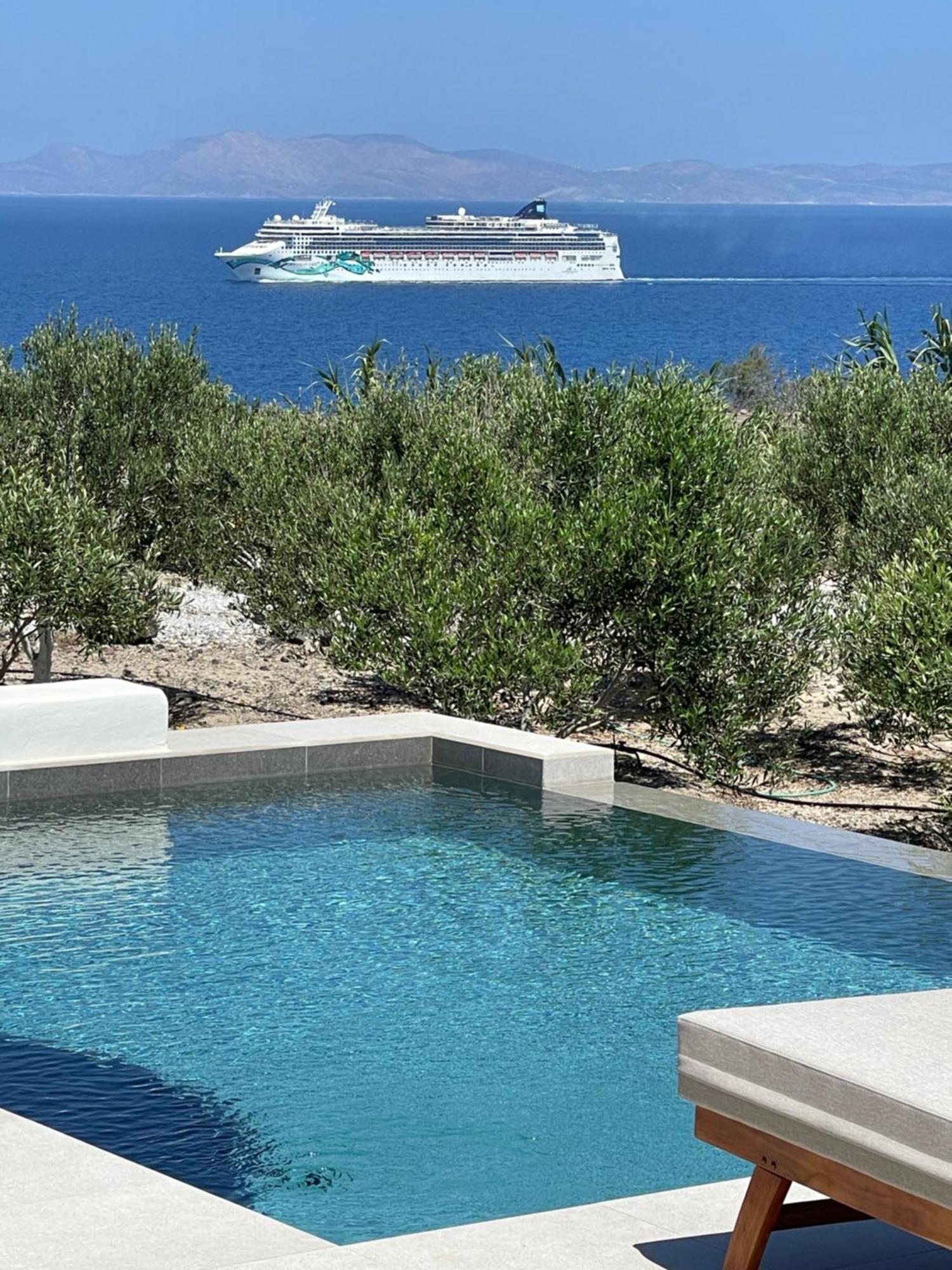 Saint John Oia-Villas With Private Heated Pool Ía Eksteriør bilde